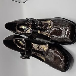 Joe browns carnage row t-bar heels size 10